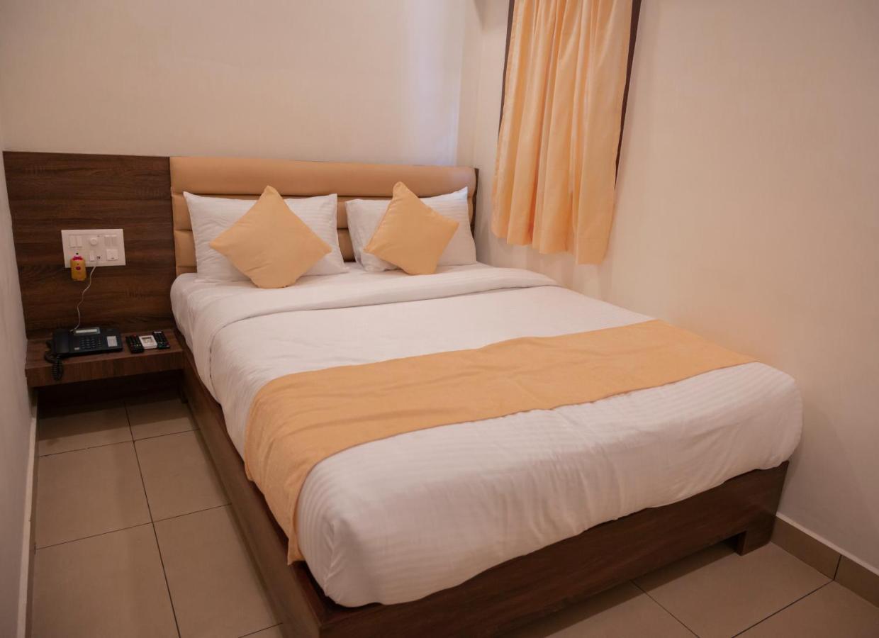 Hotel Sharda Residency Mangalore Eksteriør billede