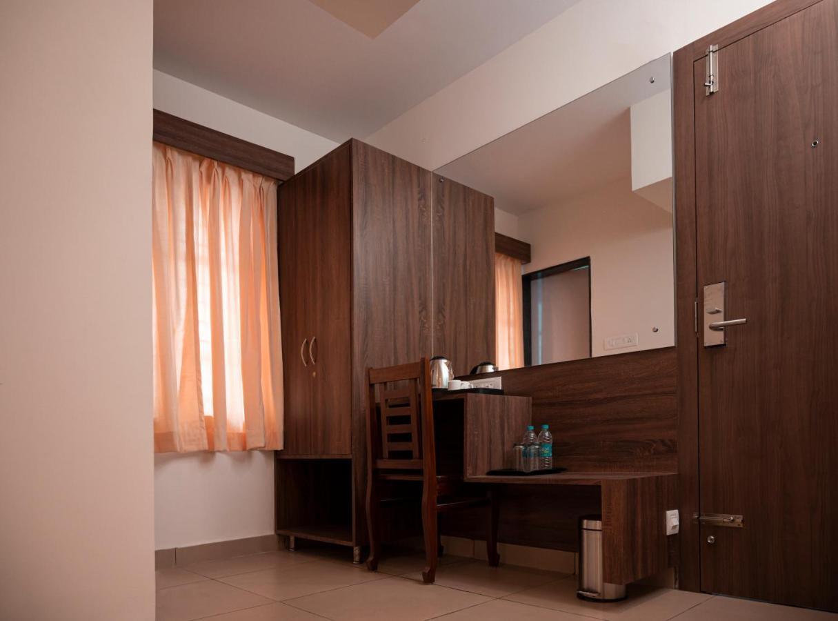 Hotel Sharda Residency Mangalore Eksteriør billede